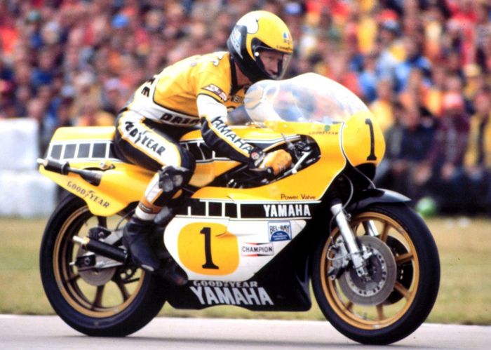 Kenny Roberts Sr berlaga di kelas GP500 bersama Yamaha dan pensiun bersama Yamaha di akhir tahun 1983