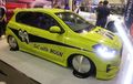 Datsun GO Warna Mencolok, Dua Mata Melotot Identitas, Kreasi Mooneyes