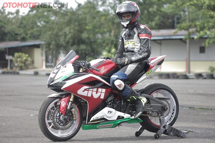 Modifikasi Honda CBR250RR 2017  Idolakan LCR Honda