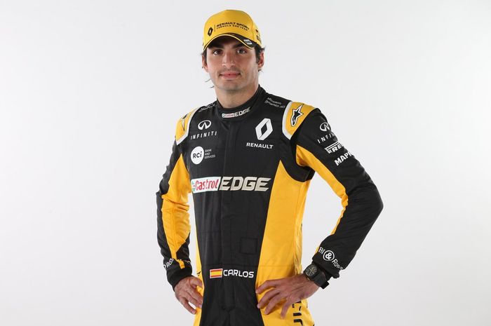 Penampilan perdana Carlos Sainz dengan seragam balap di tim barunya, Renualt Sport yang akan dipakai mulai GP F1 Amerika