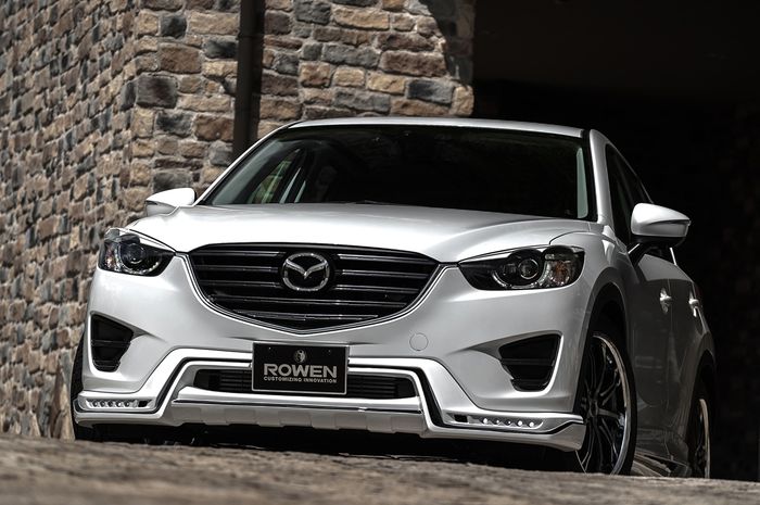 Tampilan depan modifikasi Mazda CX-5 garapan Rowen dibikin lebih modis