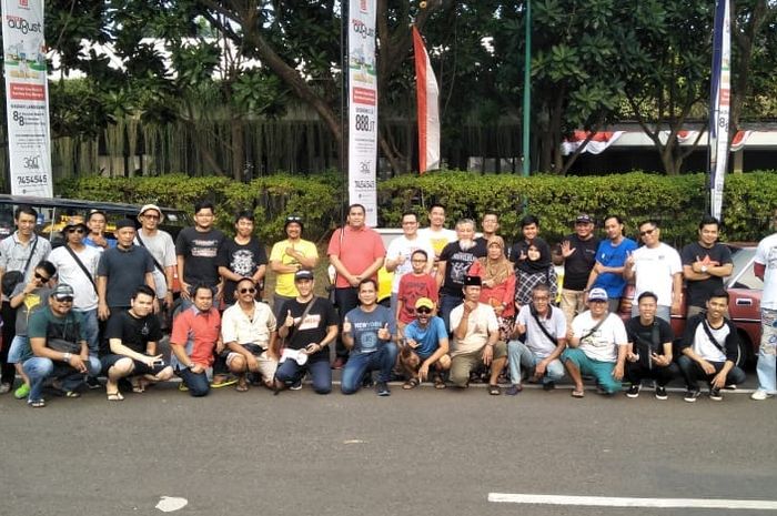 Komunitas mobil retro klasik di Bintaro jadi agenda tahunan kumpul dan kirab merayakan Hari Kemerdekaan RI