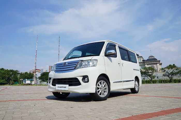 Harga Daihatsu Luxio 2017 Bekas