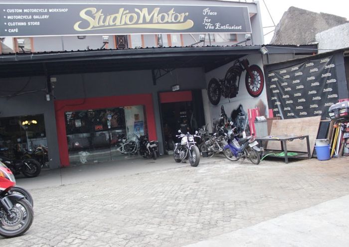Studio Motor Custome Bike Bintaro