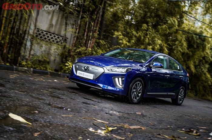 Mencoba langsung Hyundai Ioniq Electric