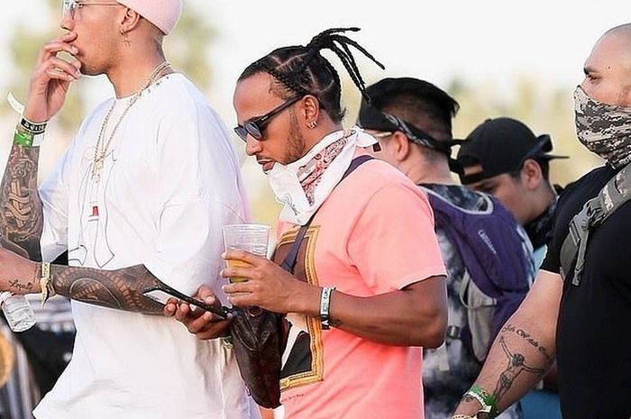 Penampilan Lewis Hamilton pada festival musik dan seni di California, Amerika Serikat