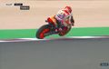 Lihat Nih, Marc Marquez 'Terbang' di FP1 MotoGP Qatar 2018