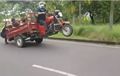 Motor Pikap Roda Tiga Ternyata Bisa Wheelie, Sayang Caranya Enggak 'Sah'  
