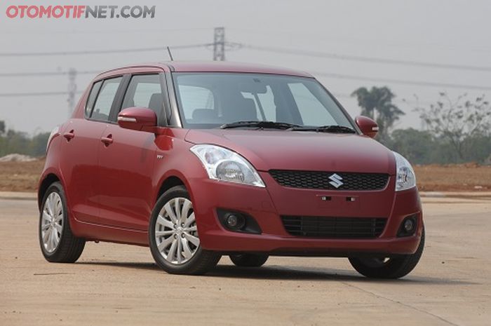 Spesifikasi dan harga Suzuki Swift tahun 2012 seken