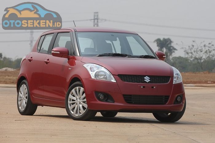 Spesifikasi dan harga Suzuki Swift tahun 2013 seken