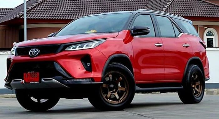 Modifikasi Toyota Fortuner VRZ jadi Legender