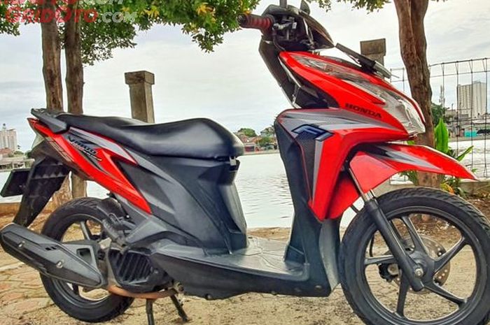 Cara ampuh bikin jok motor matic Honda keras jadi empuk 