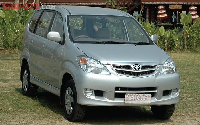 Toyota Avanza bekas
