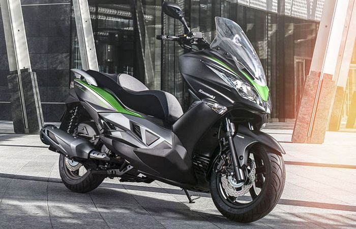Kawasaki J300 2019 punya desain menarik