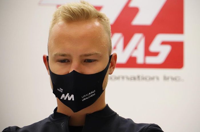 Calon pembalap F1 Nikita Mazepin dipertahankan tim Haas untuk balapan F1 2021