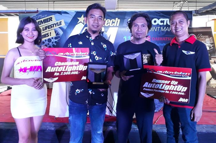 Juara  Autovision AutoLightUp seri ke 18