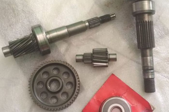 Gir rasio Honda Vario 125 dan counter shaft Honda PCX CBU atau old PCX
