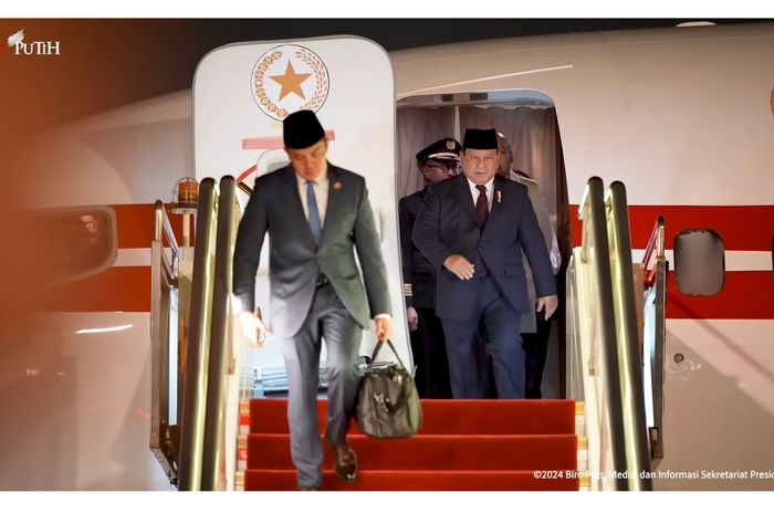 Presiden Prabowo Subianto sampai di Bandara Beijing