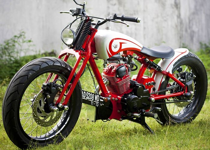 Cb 100 custom bobber cheap