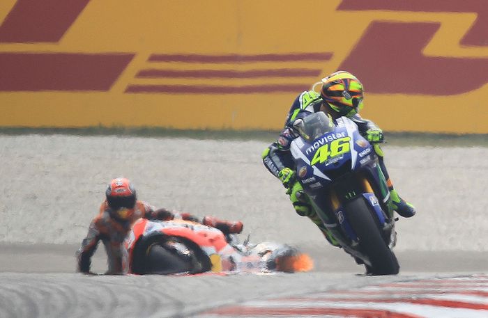 Valentino Rossi dan Marc Marquez di MotoGP Malaysia 2015