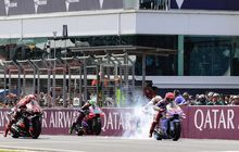 Makhluk Kecil Ini Bikin Marc Marquez Lepas Tear Off Helm Hingga Terpeleset di MotoGP Australia 2024