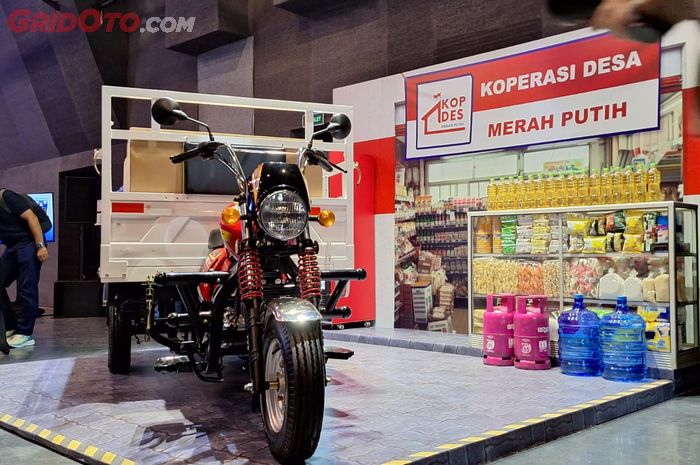 TVS Armado mengusung mesin 200 cc dan dapat mengangkut sampai 840 kg