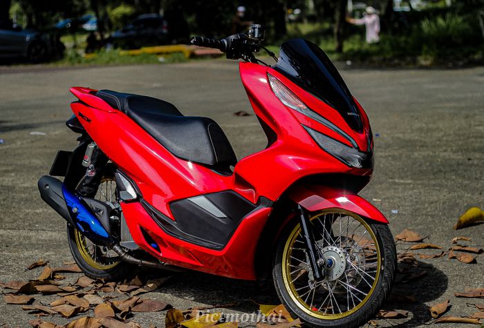 Honda PCX 150 pakai pelek jari-jari ring 16