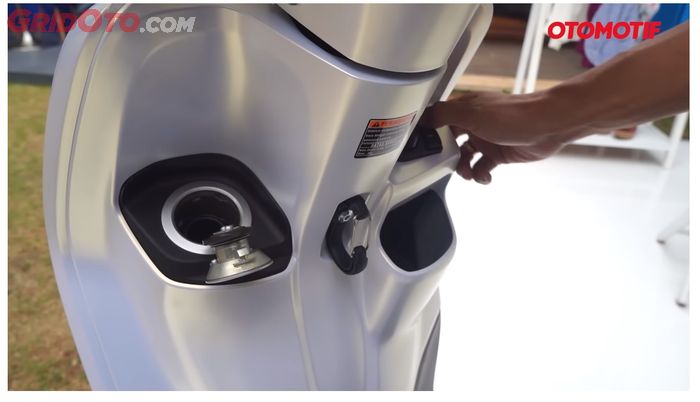 Lubang tangki bensin Yamaha Grand Filano