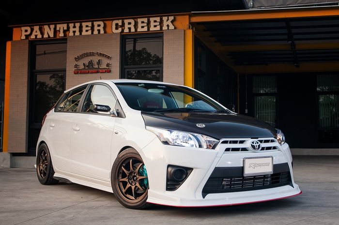 Modifikasi Toyota Yaris lele adopsi gaya sporty garapan AZC Original, Thailand