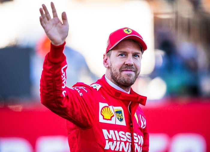 Sebastian Vettel diprediksi akan gantikan Sergio Perez 