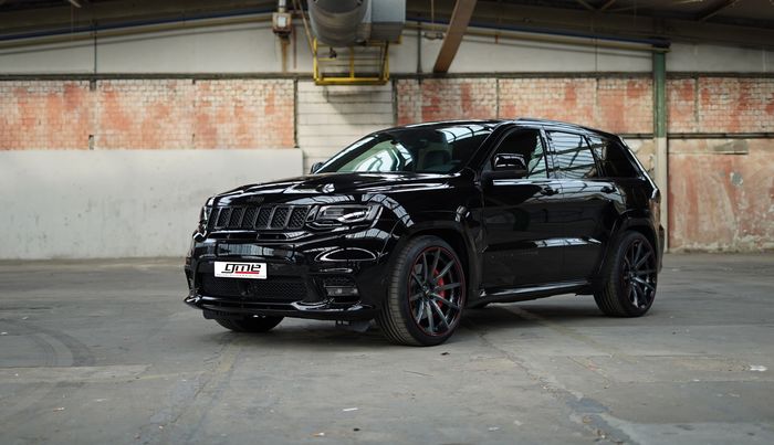 Jeep Grand Cherokee SRT ubahan GME