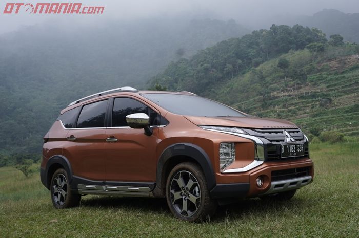 Mitsubishi Xpander Cross