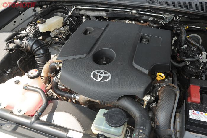 Mesin Toyota New Hilux 2GD-FTV 2.393 cc