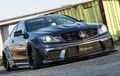 Mercedes-Benz C63 AMG Pakai Body Kit Liberty Walk, Ceper dan Gambot Banget Sob!