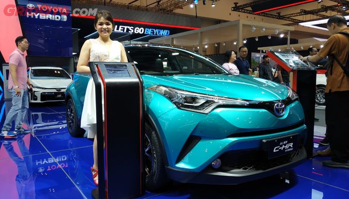 Toyota C-HR Hybrid sukses menjadi bintang di segmennya selama sembilan hari pameran di GIIAS 2019.