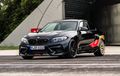 Keren Nih Ada BMW M2 Pakai Livery Seragam Timnas Sepak Bola Jerman, Simak Videonya!