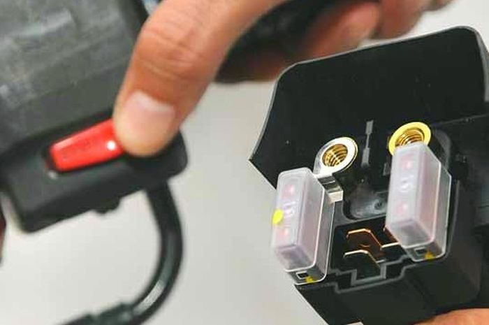 Ilustrasi starter elektrik ngadat