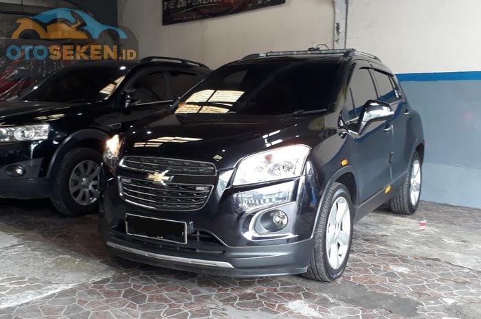 Ilustrasi Chevrolet Trax sedang melakukan perawatan di Mentari Motor