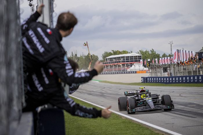 Lewis Hamilton tak sabar perpanjang kontraknya dengan Mercedes