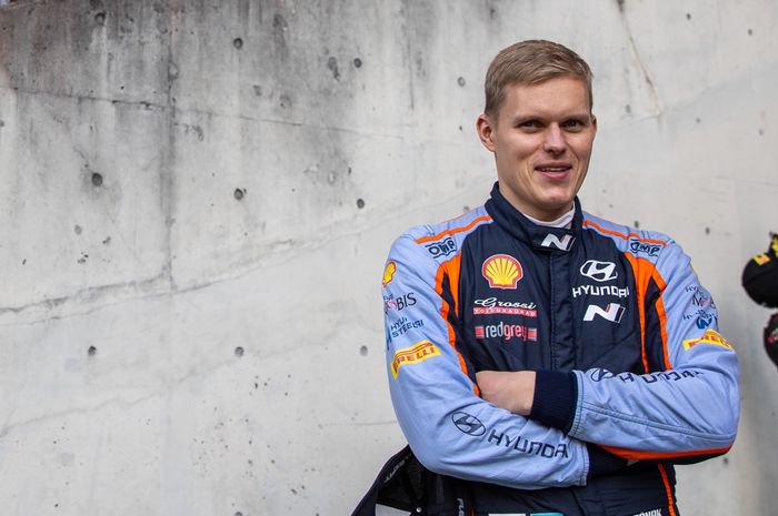 Ott Tanak meninggalkan tim Hyundai di akhur 2022 dan menjadi preli tim M-Sport Ford di WRC 2023