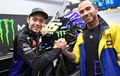 Lewis Hamilton Enggak Mau Membandingkan Dirinya dengan Valentino Rossi