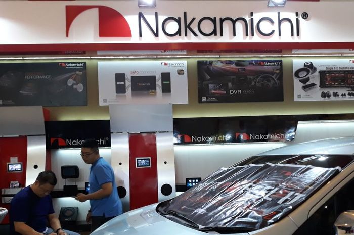 Booth Nakamichi pada pameran otomotif di Kemayoran 