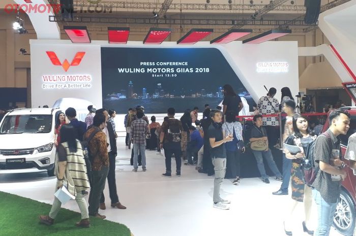 Booth Wuling di GIIAS 2018