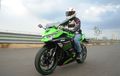 Sabet Dua Penghargaan GridOto Award 2020, Segini Harga Kawasaki ZX-25R OTR Jakarta Terbaru