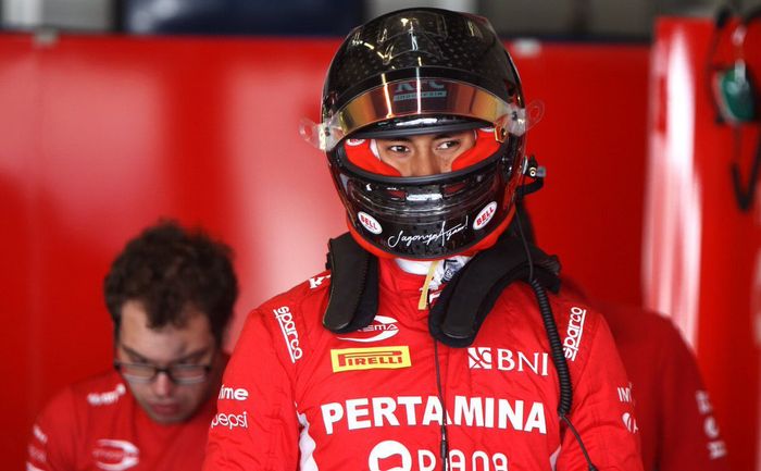 Pembalap Indonesia Sean Gelael menjalani berbagai program dalam tes pramusim F2 2019 di sirkuit Jerez