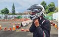 Jangan Asal Beli, Simak Tips Memilih Helm yang Aman untuk Riding
