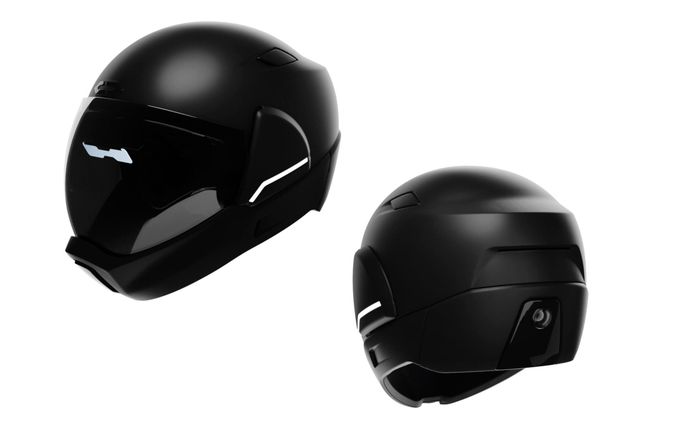 Terdapat kamera di bagian belakang helm