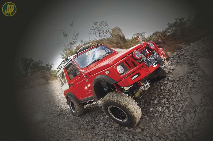 Jimny Sierra 1984 Ini Dapat Donor Tenaga Dari Suzuki Swift - GridOto.com