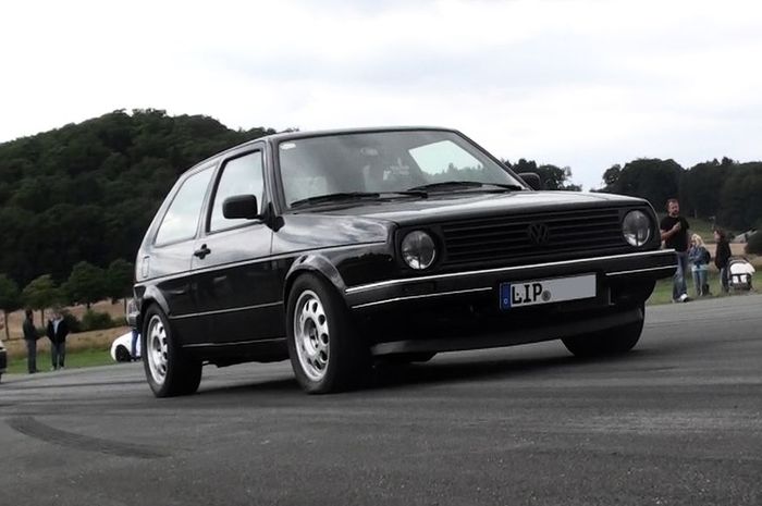 VW Golf Mk2 hasil racikan Boba Motoring