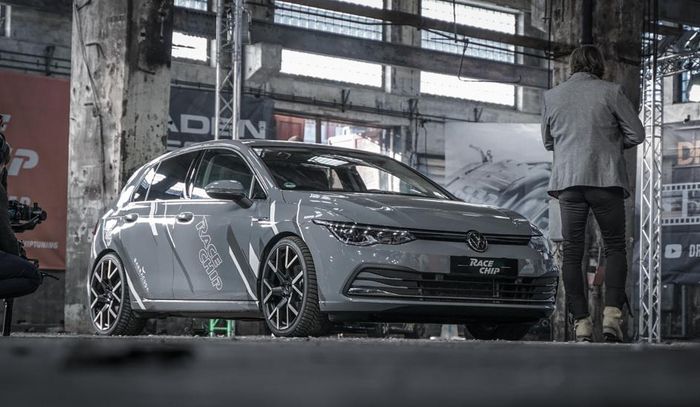 Performa mesin VW Golf Mk8 didongkrak hingga 189 dk 